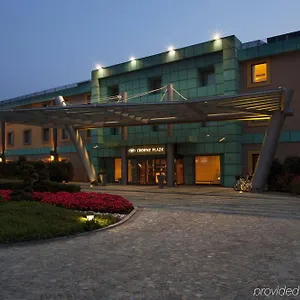 https://crowne-plaza-milan-malpensa-airport.it-lombardy.com