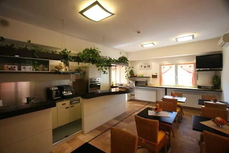 Hotel I Cedri Scandicci 3*,